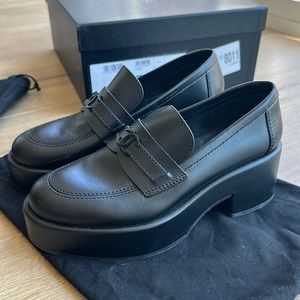 CHANEL platform loafers size 6.5 (new season) black leather